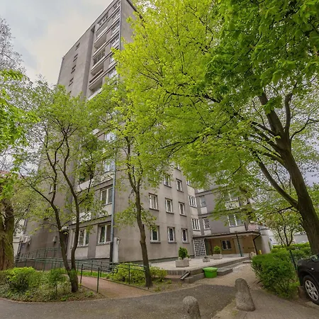 Apartment Bright With Air Conditioning Near Ogrod Saski By Renters *