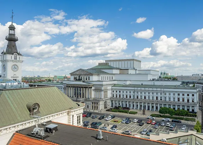 Bright With Air Conditioning Near Ogrod Saski By Renters *