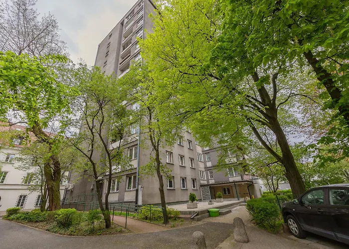 شقة Bright With Air Conditioning Near Ogrod Saski By Renters *